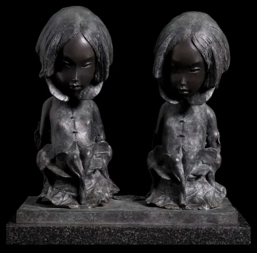 Костюм для близняшек, Андрей Осташов