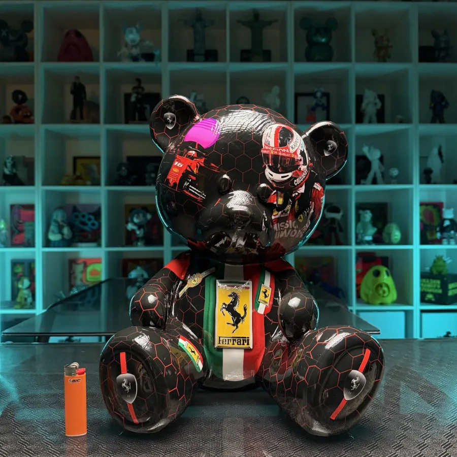 NAOR Bear Ferrari