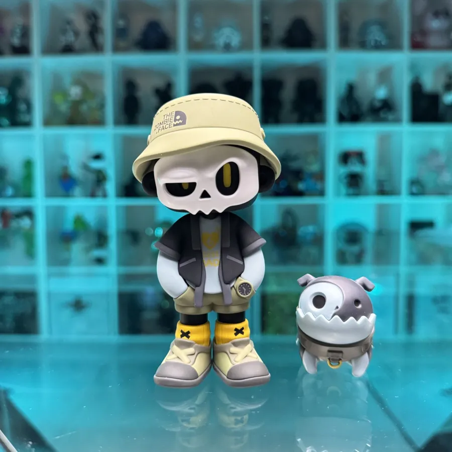 Mr bone CAMPING Blind Box + Dogs