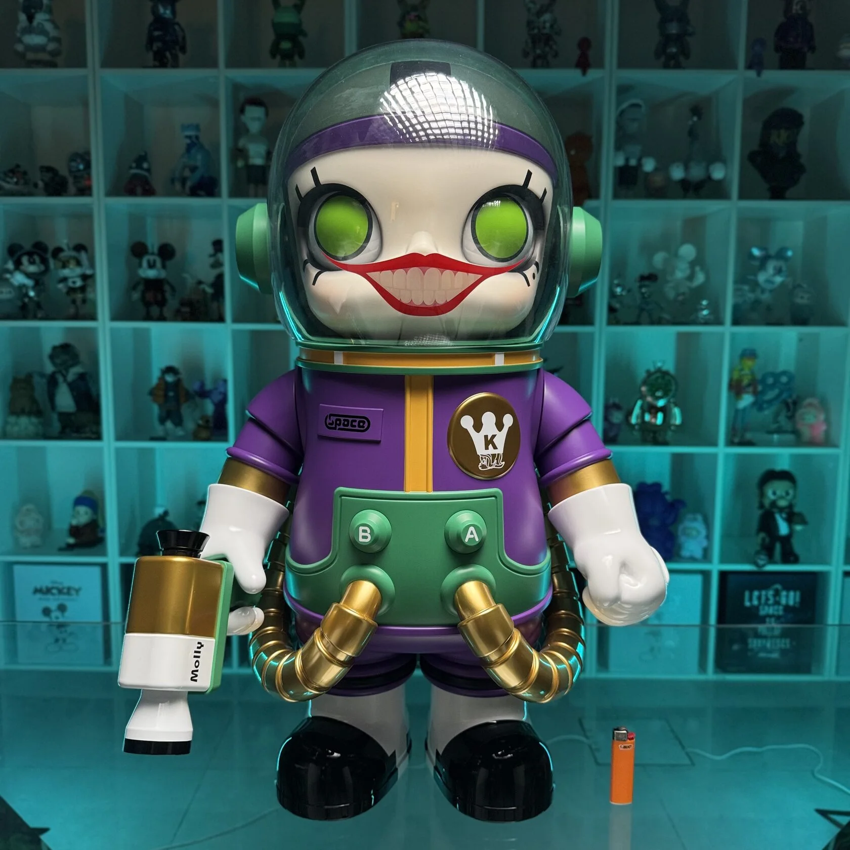 POP MART MEGA SPACE MOLLY JOKER 1000%