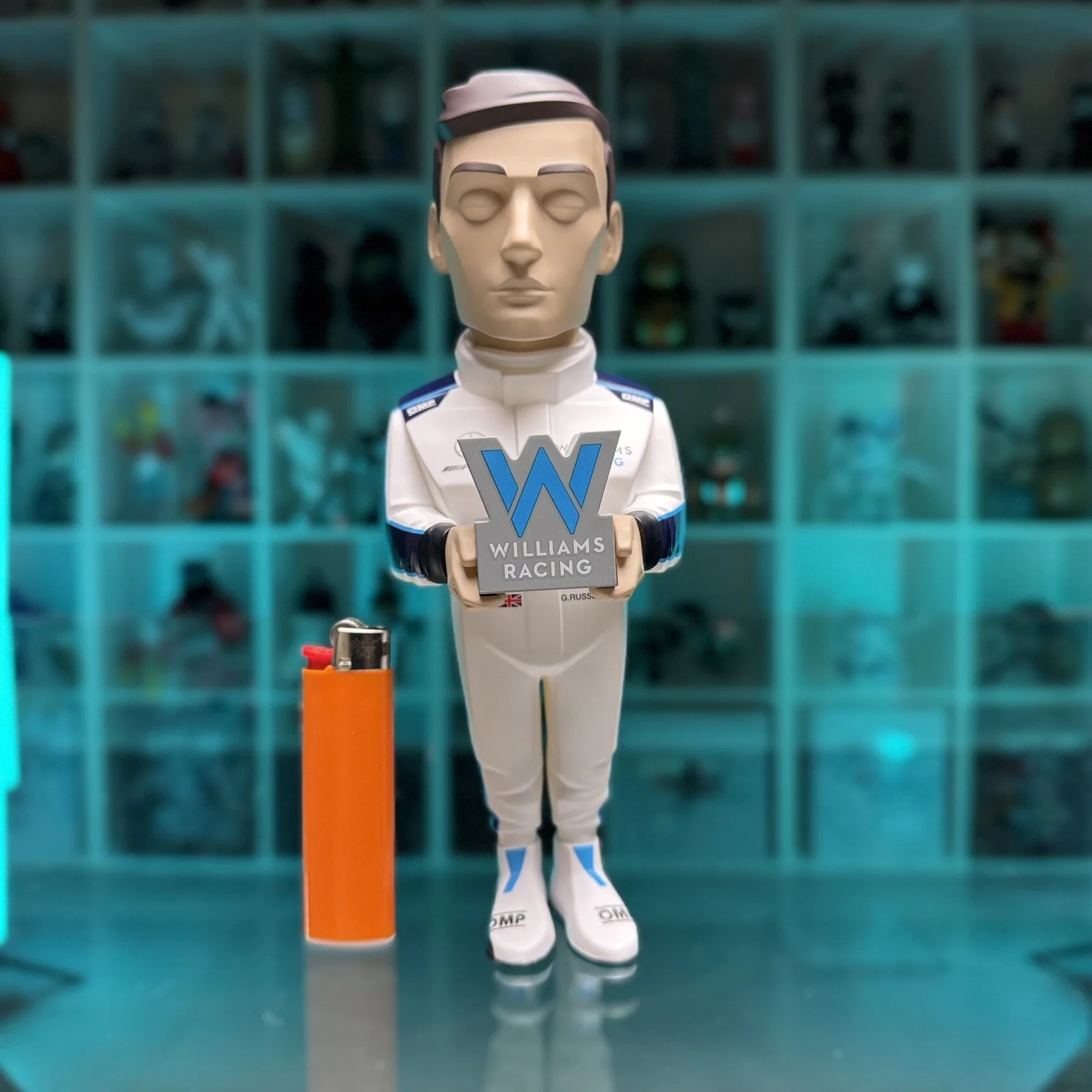 MIGHTY JAXX х YARMS х F1 GEORGE RUSSELL (COLLECTOR'S EDITION) 2021