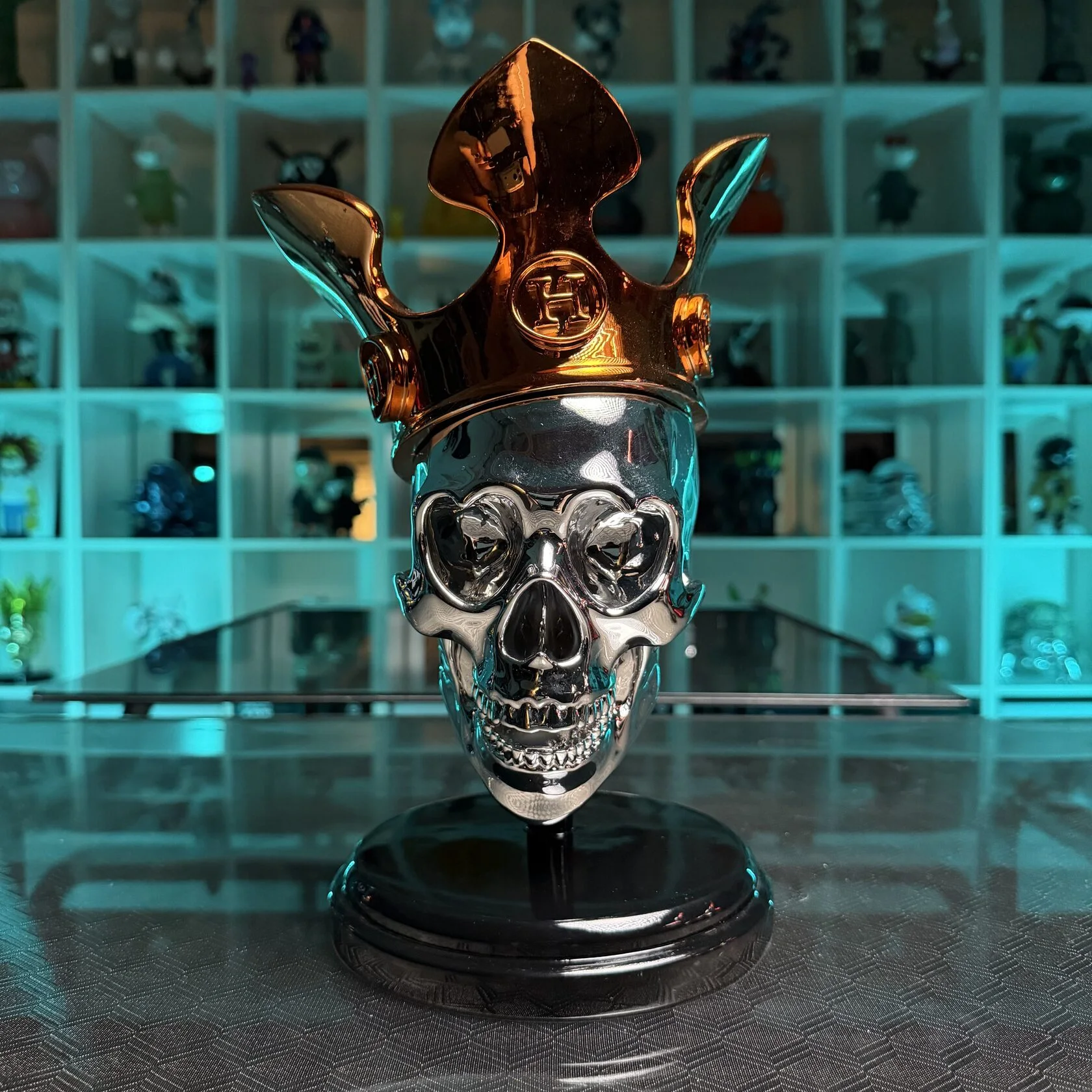 Van Apple Art silver skull