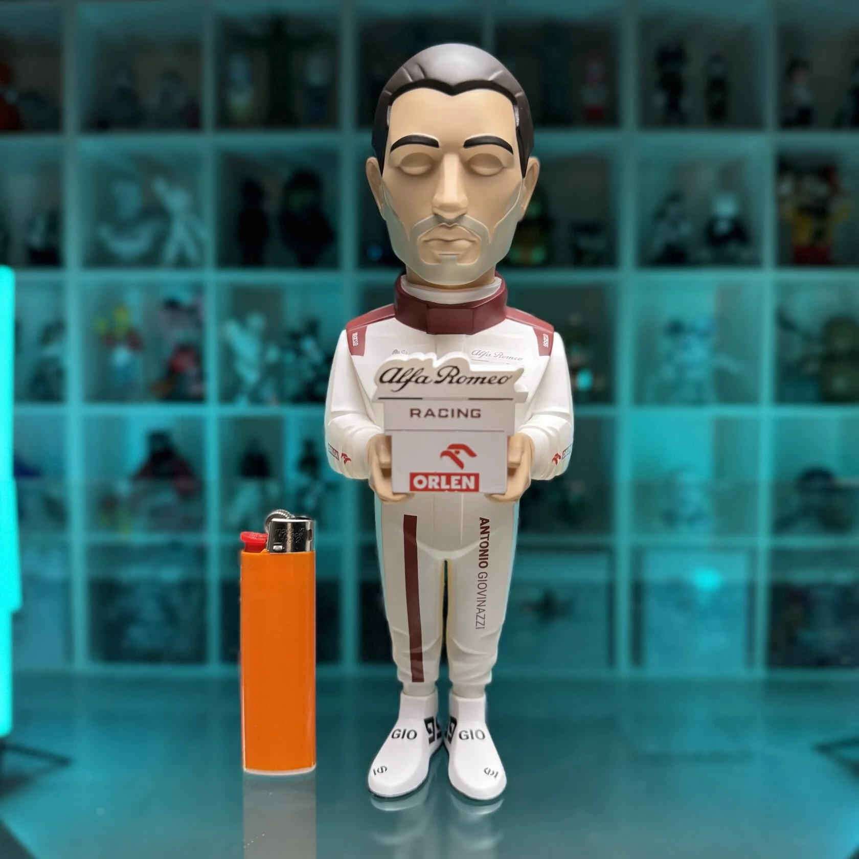 MIGHTY JAXX х YARMS х F1 ANTONIO GIOVINAZZI (COLLECTOR'S EDITION) 2021